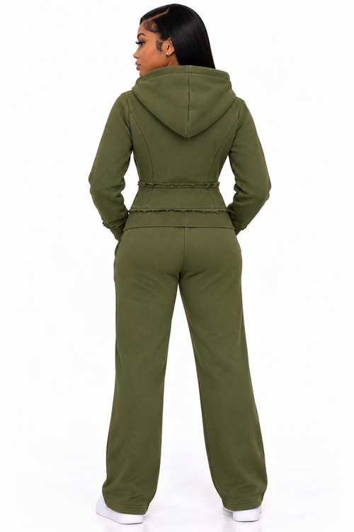 Loyaltee Syncere™ Complete Women’s Sweatpants Set